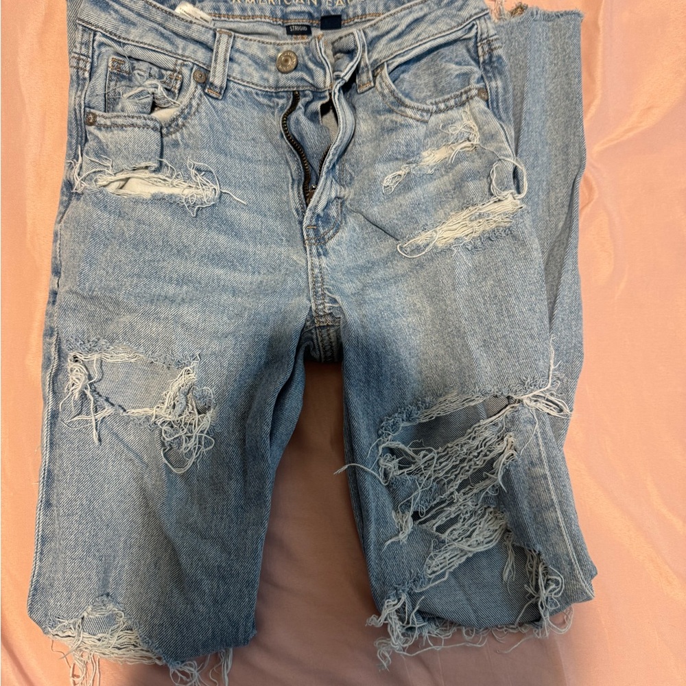 Medium Wash American Eagle Jeans